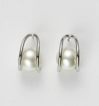 Plop Pearl Earring(TWICE Merch) HEI
